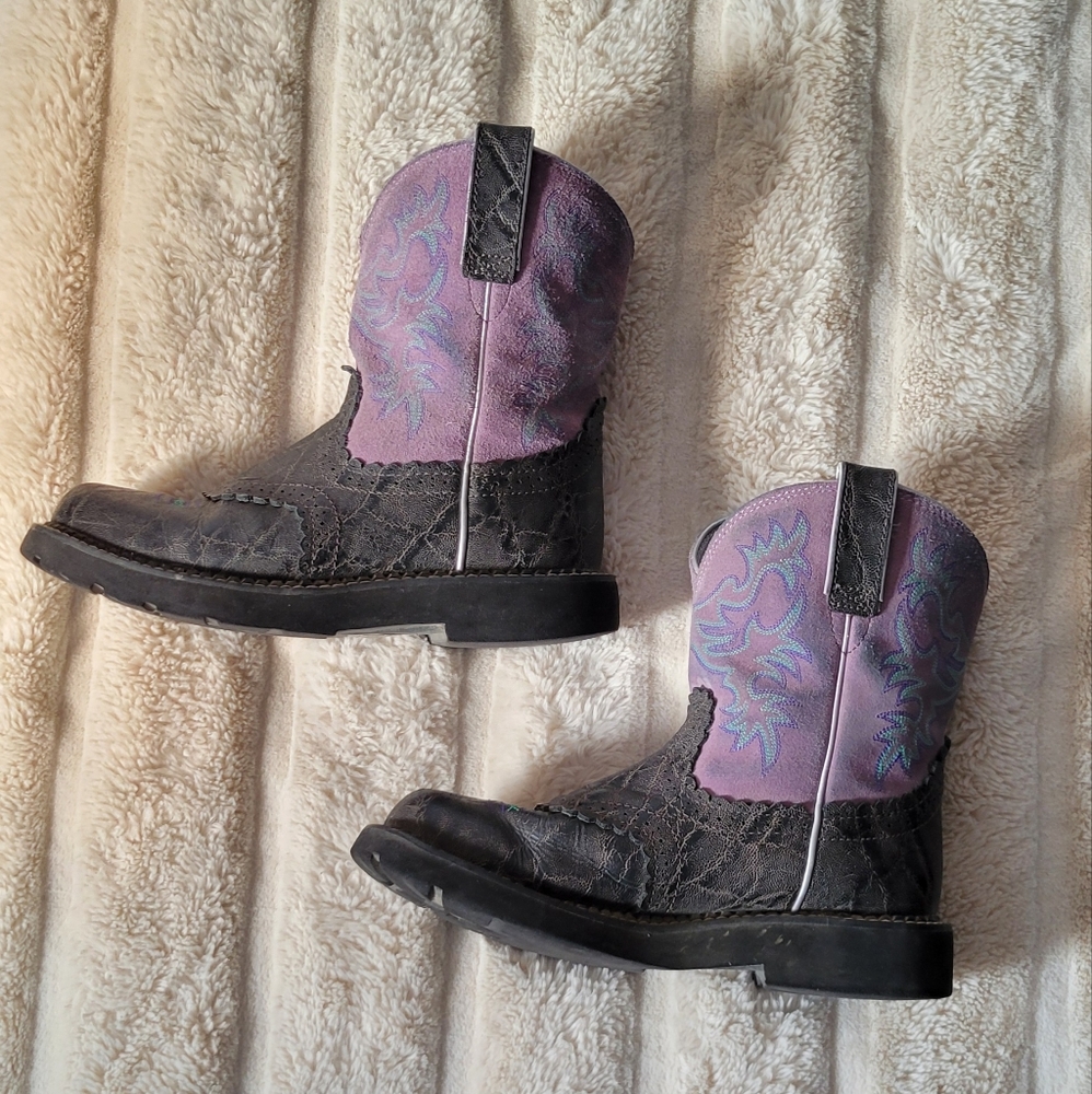 Ariat Fatbaby cowgirl boots